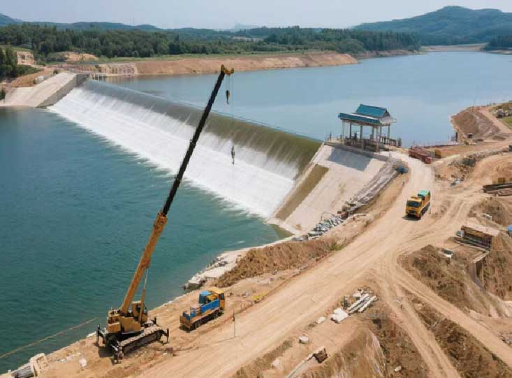 高州水库清淤工程试验段PM2区域上游段清淤工程